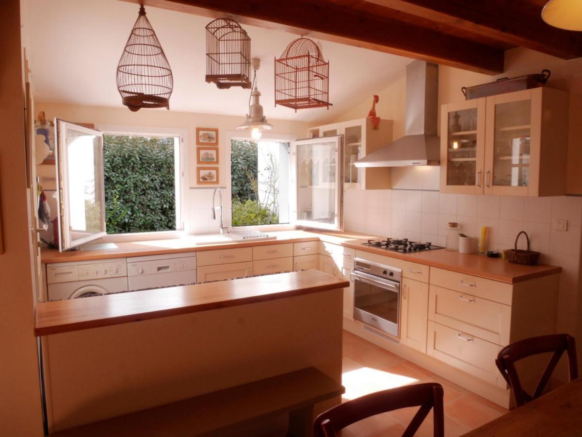 Charmante Maison A Sauzon Avec Grand Jardin, Proche Commerces Et Plage - Fr-1-418-82 Exteriör bild