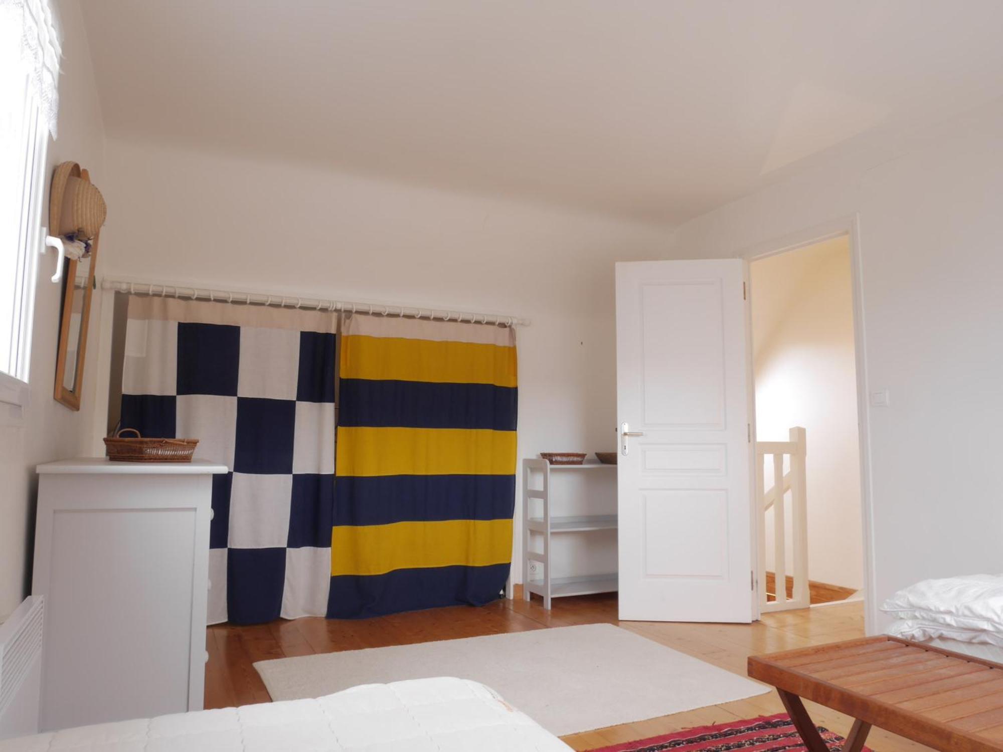 Charmante Maison A Sauzon Avec Grand Jardin, Proche Commerces Et Plage - Fr-1-418-82 Exteriör bild